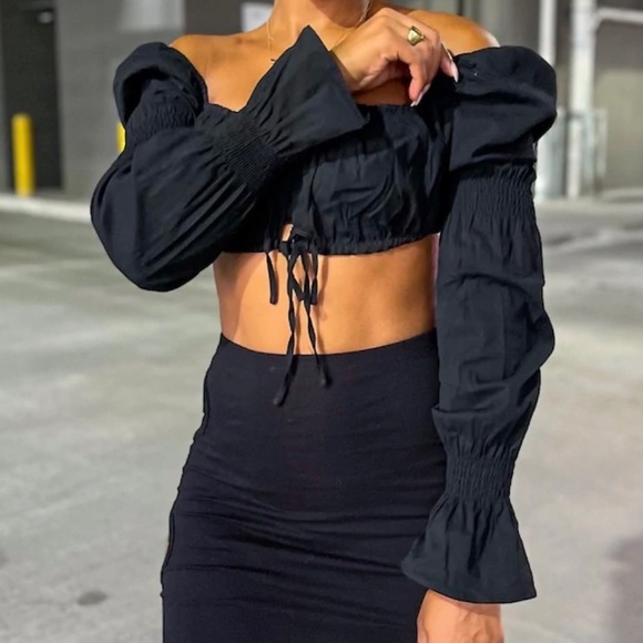 Prissy crop top - Picture 3 of 3